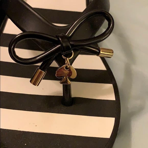 Shoes - Picture 5 of 5